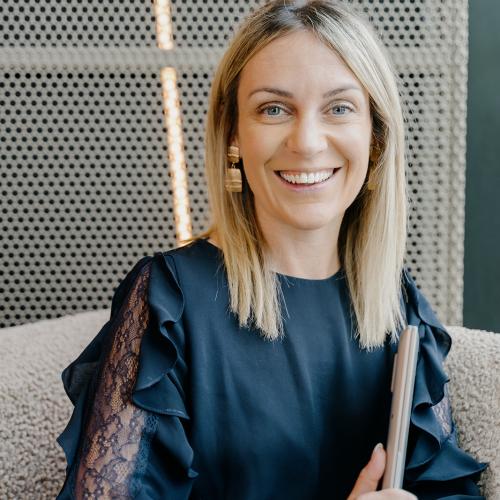 Clémentine R. - Consultante en communication