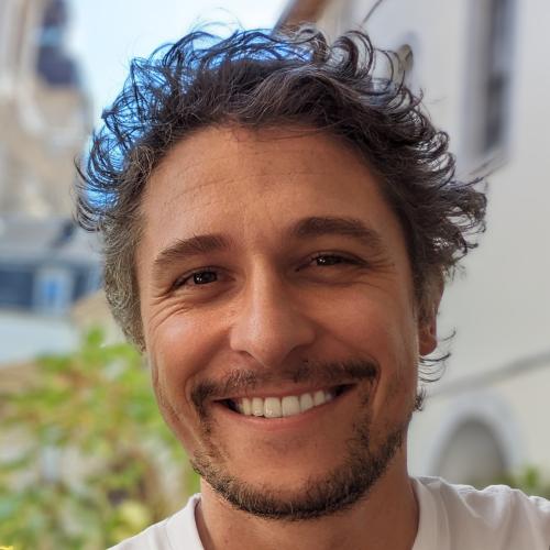 Jordane C. - DA & UX/UI Designer freelance