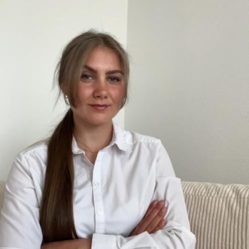 Illona L. - Juriste en droit social