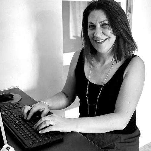 Natacha P. - Assistante administrative & gestionnaire RH