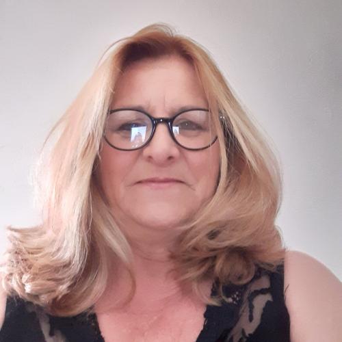 Corine G. - Assistante Administrative et Commerciale Expérimentée