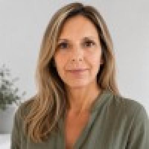 Céline B. - Communication digitale & création de contenus