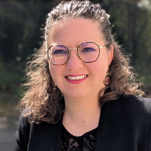 Lydie F. - Assistante administrative - Secrétaire - Réseaux sociaux