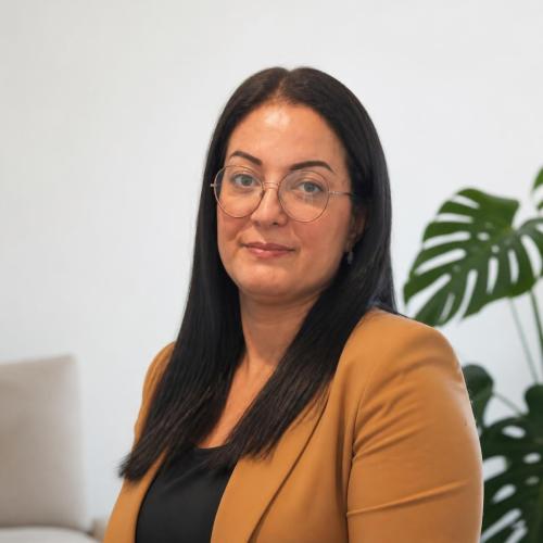Jihane E. - Experte Gestion Administrative de la Formation