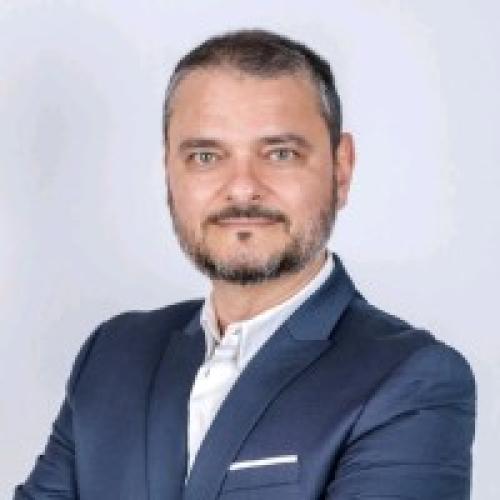 Alexandre A. - Consultant senior communication externe / RP
