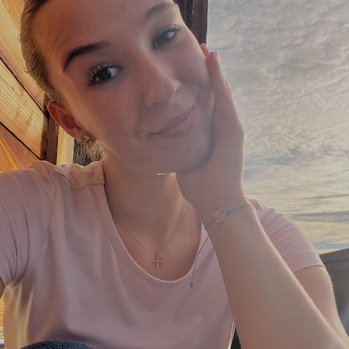 Capucine C. - Copywriter