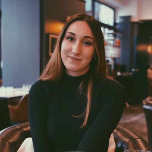 Emma C. - Formaliste juridique et administrative