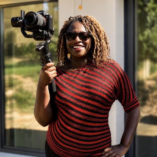 Aïssé K. - Vidéaste Réalisatrice Monteuse