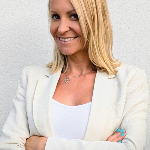 Anastasia O. - Assistante administrative et juridique
