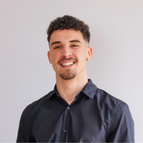 Mathis R. - Développeur web et mobile avec plus de 5 ans d’expérience