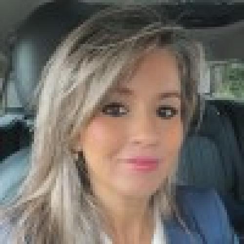 Nassima B. - DAF et consultante paie/RH, Formatrice professionnelle