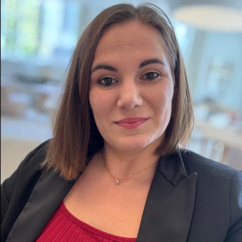 Celine_ M. - Commerciale | Salons, job datings – Prospection et contacts