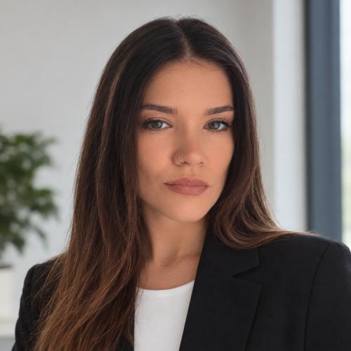 Audrey G. - Chargée de Communication