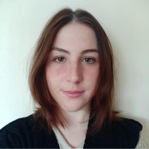 Nina S. - Réalisatrice de documentaires, vidéaste