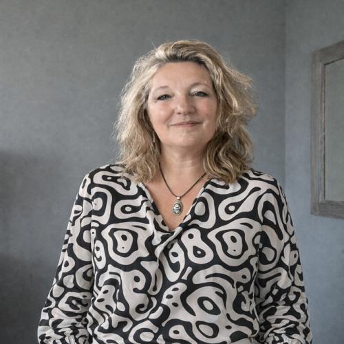 Anne C. - Office Manager - administration